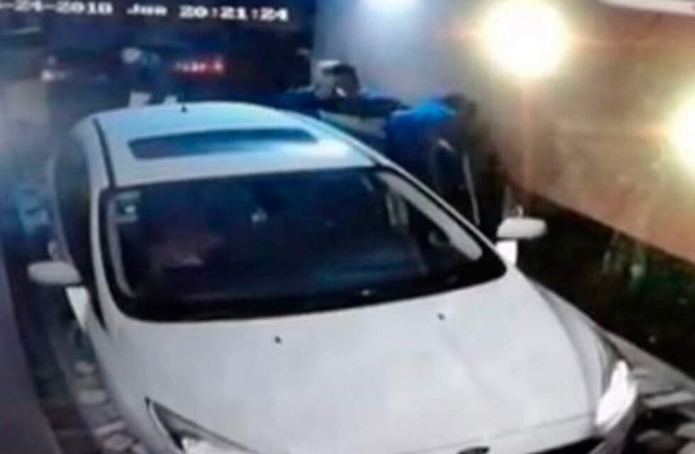 Isidro Casanova: un policía mató a dos sujetos que quisieron entrar a su casa