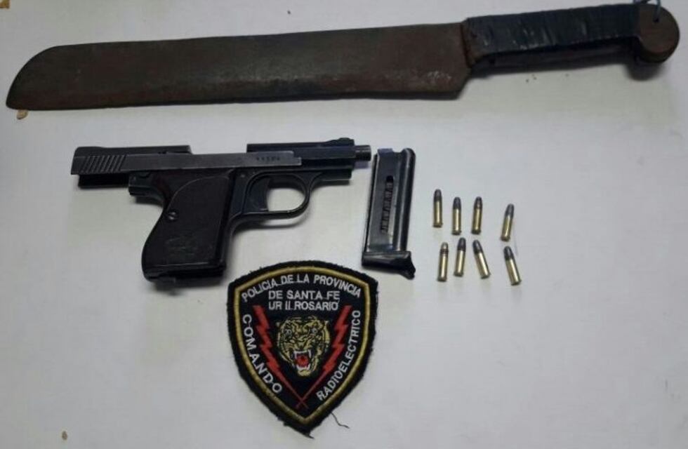 Fue a reclamar que le paguen 100 pesos y recibió un balazo en una pierna