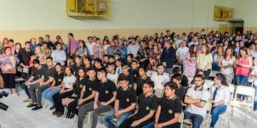 Grave denuncia de alumnas del EICO N° 1