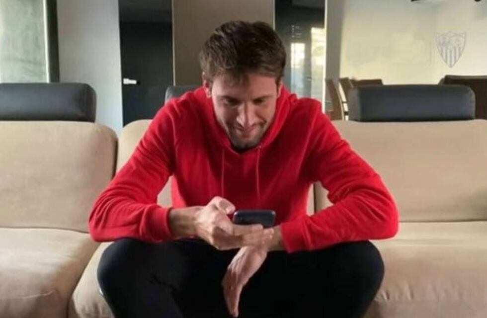 El gesto de Franco Vázquez: llamó a un hospitalizado por Coronavirus