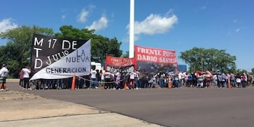 Corte en el puente General Belgrano\u002E (Foto: Corrientes Hoy)
