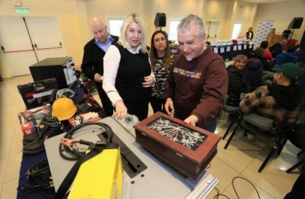 El gobierno provincial lanza programa de estimulo a emprendedores locales