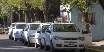 Reglamentaciones nuevas para taxis y remises
