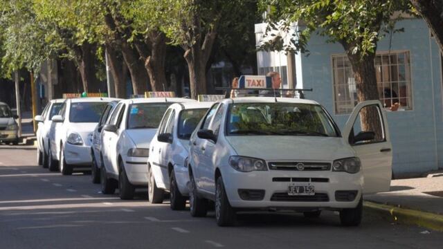 Reglamentaciones nuevas para taxis y remises