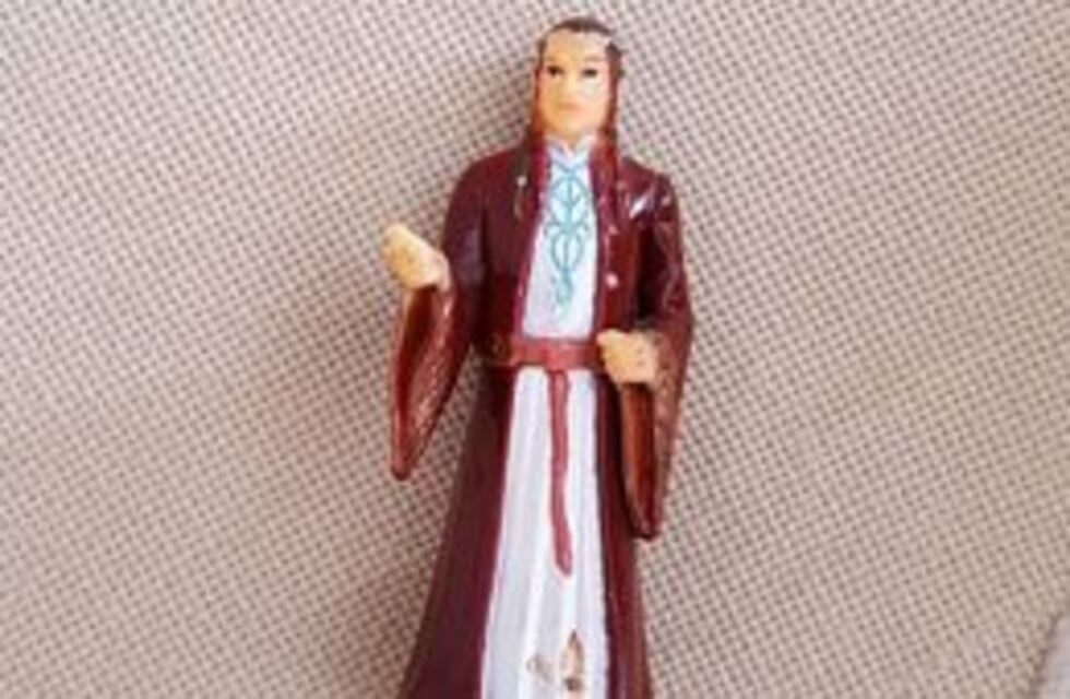 Una abuela le rezaba a un muñeco de 'El Señor de los Anillos' pensando que era un santo
