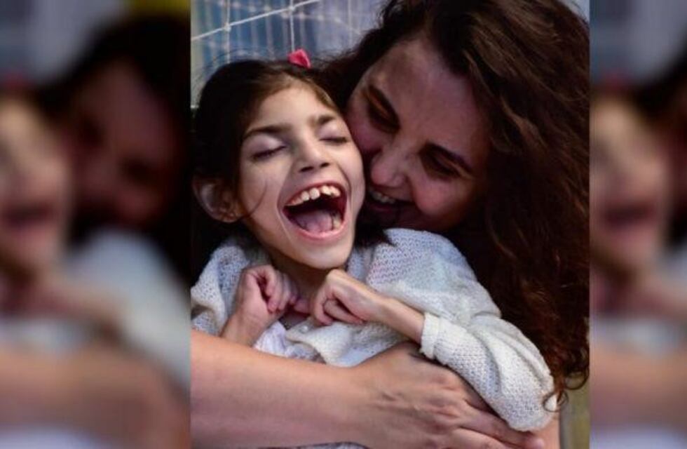 Le robaron el celular con fotos de su hija fallecida y lanzan una campaña para encontrarlo