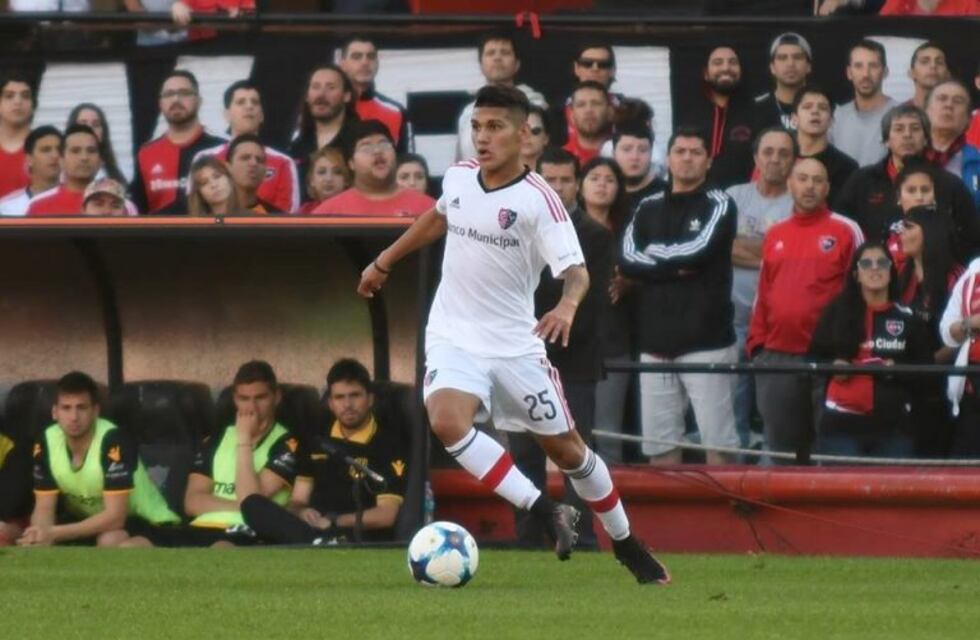 Enzo Cabrera y otros tres juveniles de Newell's serán sparrings de la Selección Nacional