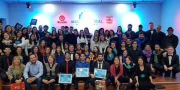 Otoño Coral en Arroyito