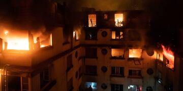 Incendio en Paris\u002E (AFP)\u002E