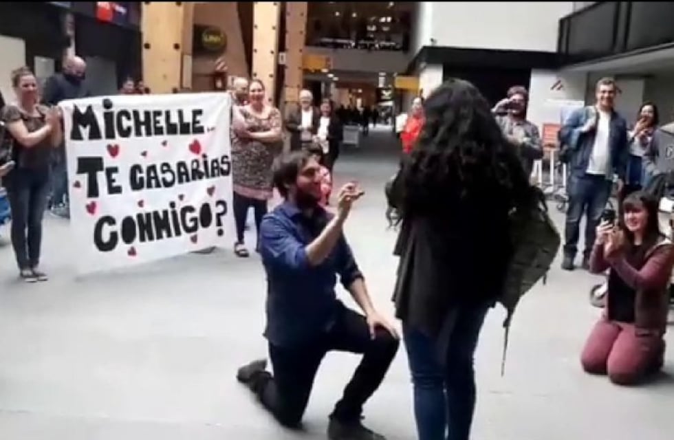 Propuesta de matrimonio en el aeropuerto de Ushuaia