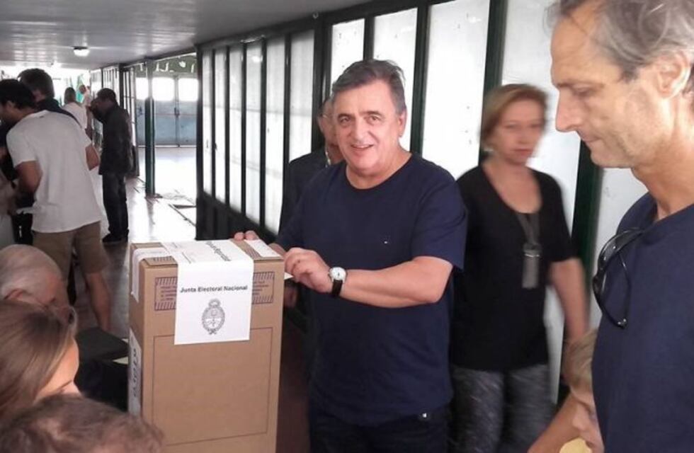 Negri: "Cada vez que se vota se va definiendo el rumbo del país"