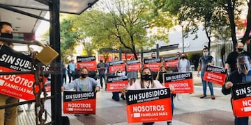 Comerciantes de Resistencia protestaron en la peatonal (DataChaco)