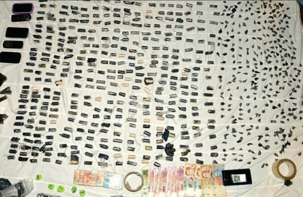 Quince detenidos y 45 kilos de cocaína secuestrados tras operativos antidroga en Constitución y el conurbano