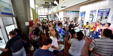 Protesta del Sindicato de Municipales por los contratados a los cuales Llaryora no les renovó el vínculo\u002E