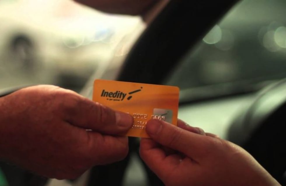 En Arroyito con Inedity la gente compra insumos básicos desde su aparición