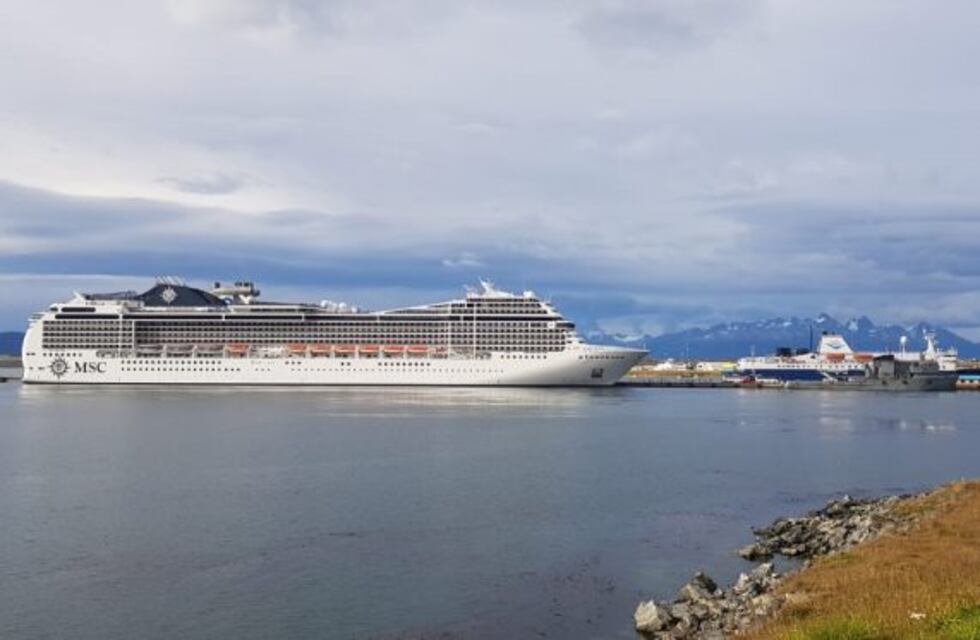 El "Coloso de los mares" llegó a Ushuaia