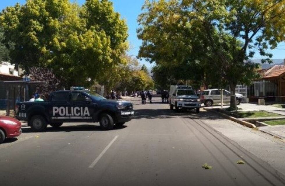 Tremendo accidente en Las Heras: un muerto, un herido grave y un prófugo
