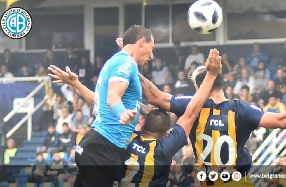 Zampedri, goleador de Central: "Belgrano nos complicó todo el partido"