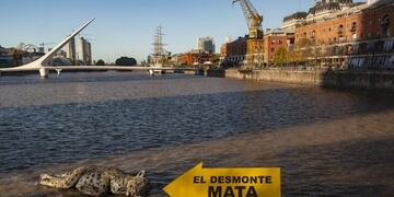 Apareció flotando un \