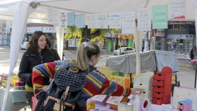 Desde este fin de semana los artesanos volverán a ofrecer sus productos en el Parque Benegas de Godoy Cruz\u002E