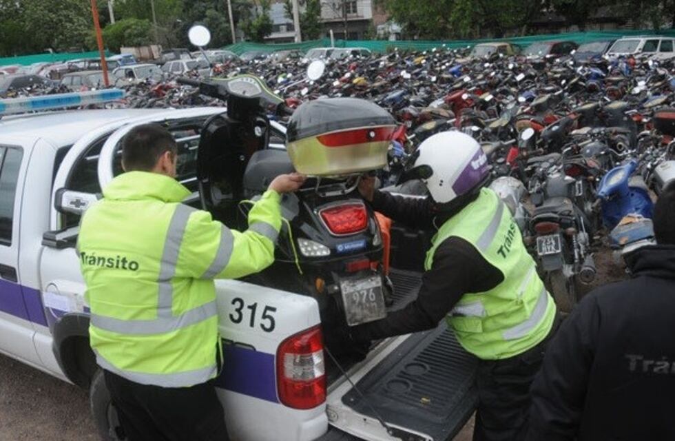 Crece la cantidad de motos que circulan sin papeles