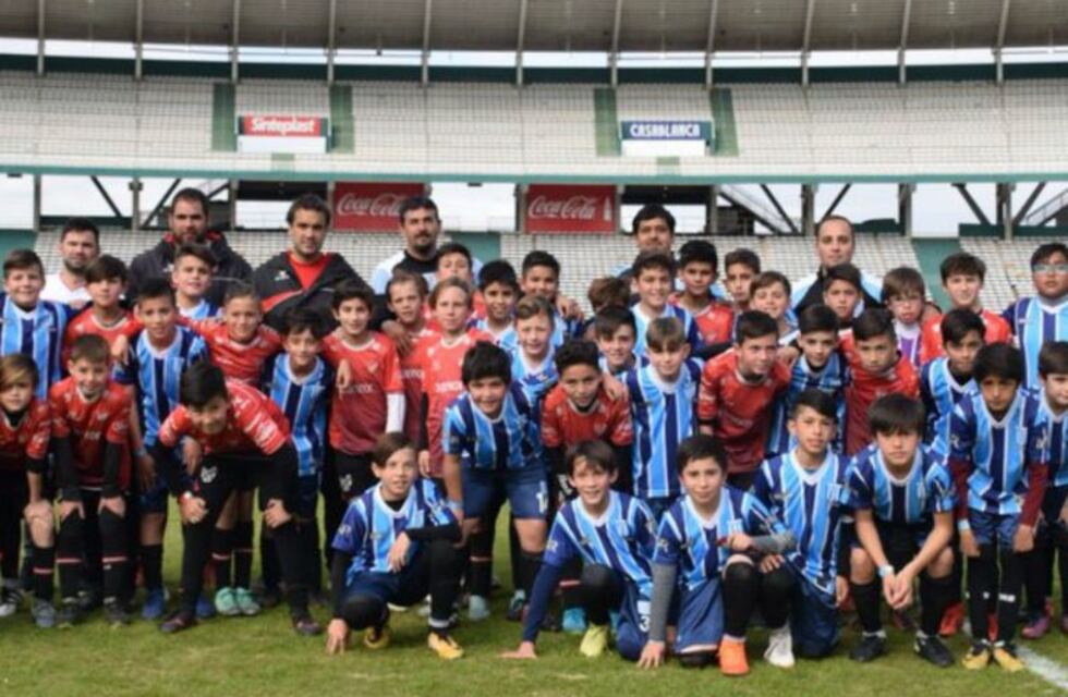 En el Instituto-Racing también vale el "somos rivales, no enemigos"