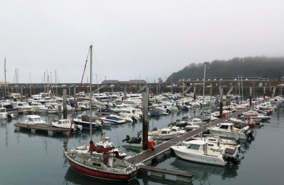 La isla de Guernsey, marcada a fuego por la tragedia de Emiliano Sala: "No recuerdo nada igual"