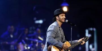 Guatemalan singer Ricardo Arjona performs at the Vina del Mar International Song Festival 2015, in Vina del Mar, Chile, 23 February 2015\u002E Event runs between 22 and 27 February 2015\u002E EPA/FELIPE TRUEBA viña del mar chile Ricardo Arjona festival internacional de la cancion de viña del mar 2015 musica musico musicos cantante recital show concierto presentacion