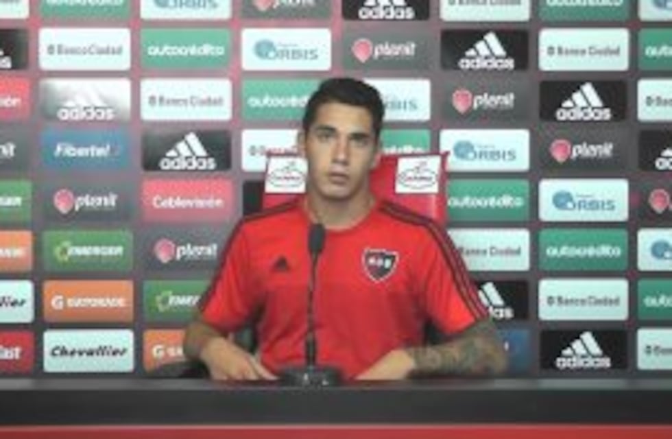 Newell's habilitó al representante de Osella para negociar la venta de Franco Escobar
