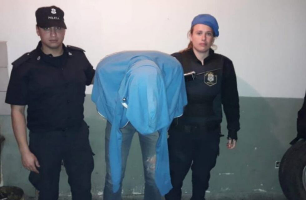 Plaza Belgrano: detuvieron a dos jóvenes por "resistencia a la autoridad"