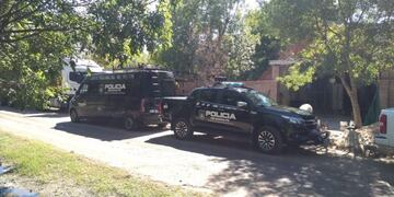 Los allanamientos se realizaron en domicilios de Rosario, Funes, Fray Luis Beltrán y Capitán Bermúdez\u002E (@minseg)