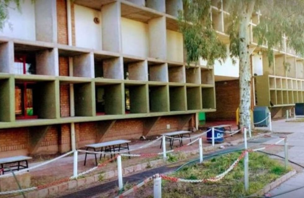 Las escuelas secundarias de la UNCuyo abren sus preinscripciones