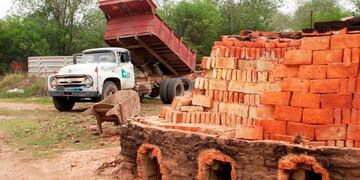 Explotación laboral en un horno de ladrillos (El Diario)