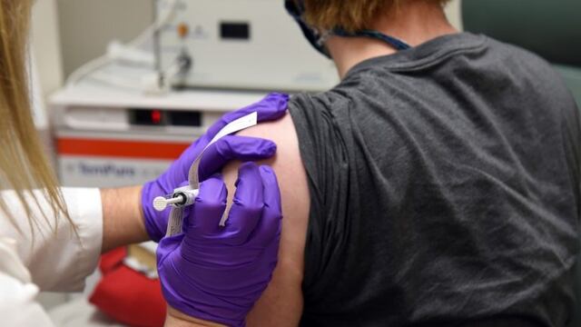 Pfizer prepara su vacuna contra el coronavirus (AP)