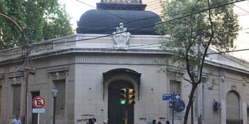 Denunció que un diácono la obligó a abortar dos veces