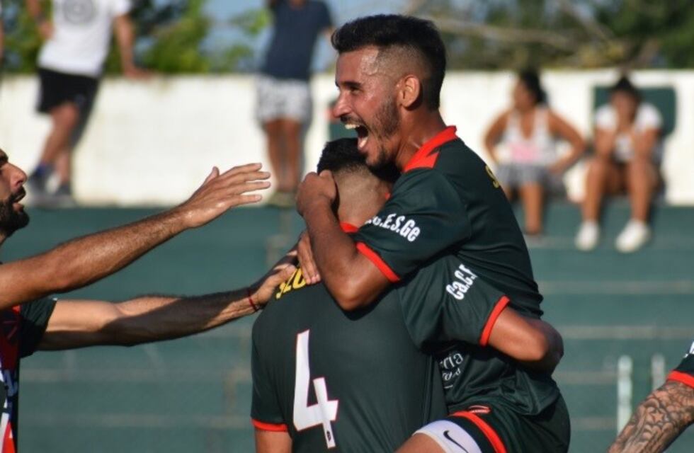 Video: la nena que le canta con el alma a Argentino Peñarol