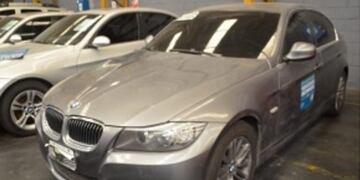 El lote incluye un BMW 325i modelo 2009\u002E (Gobierno de Santa Fe)