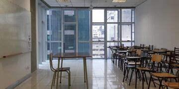 Aula de la Facultad de Humanidades y Artes de la Universidad Nacional de Rosario (UNR)\u002E (Martín Derman)