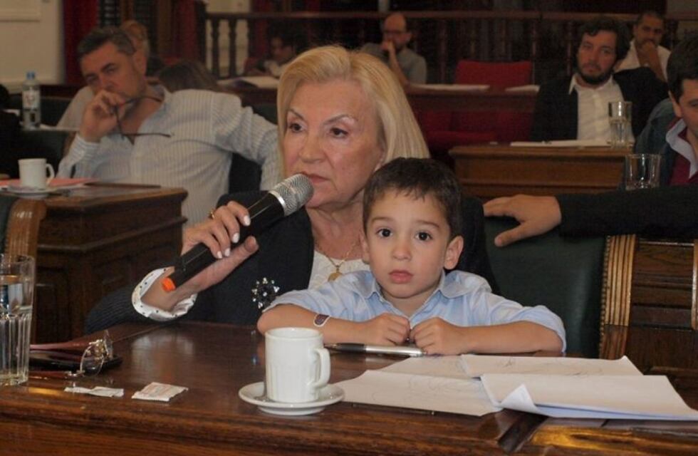 El HCD volvió a sesionar y se despidieron los concejales salientes