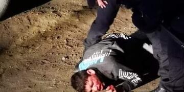 Vecinos detuvieron y golpearon a un ladrón que asaltó un comercio