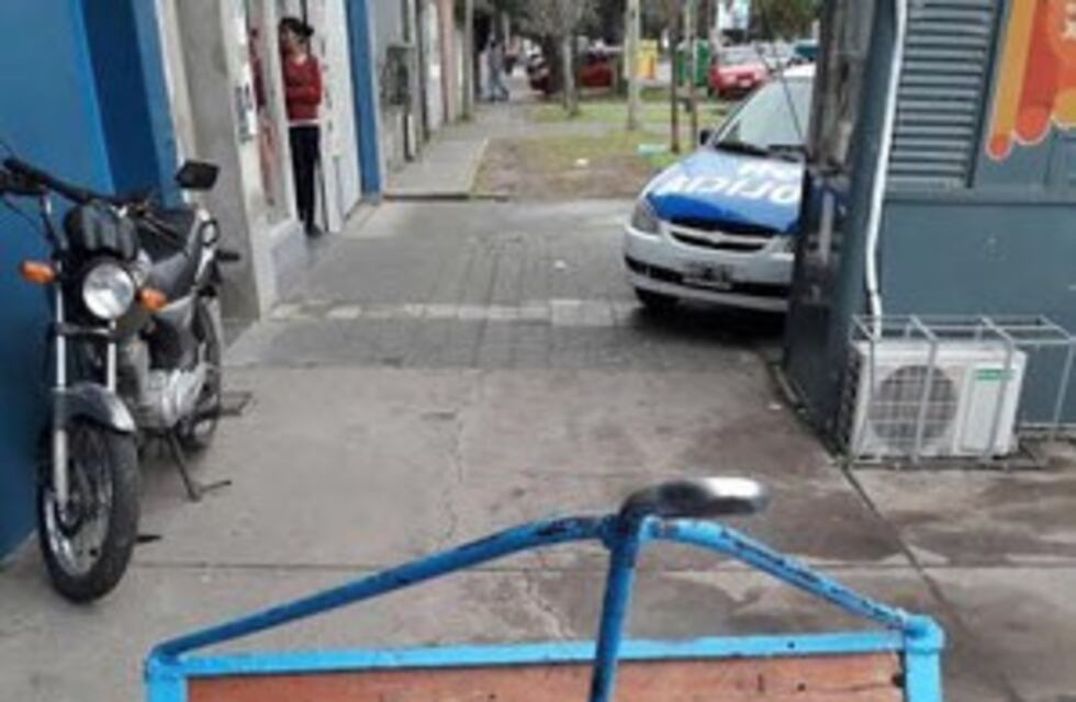 Delincuentes robaron electrodomésticos y los escondieron en un carro