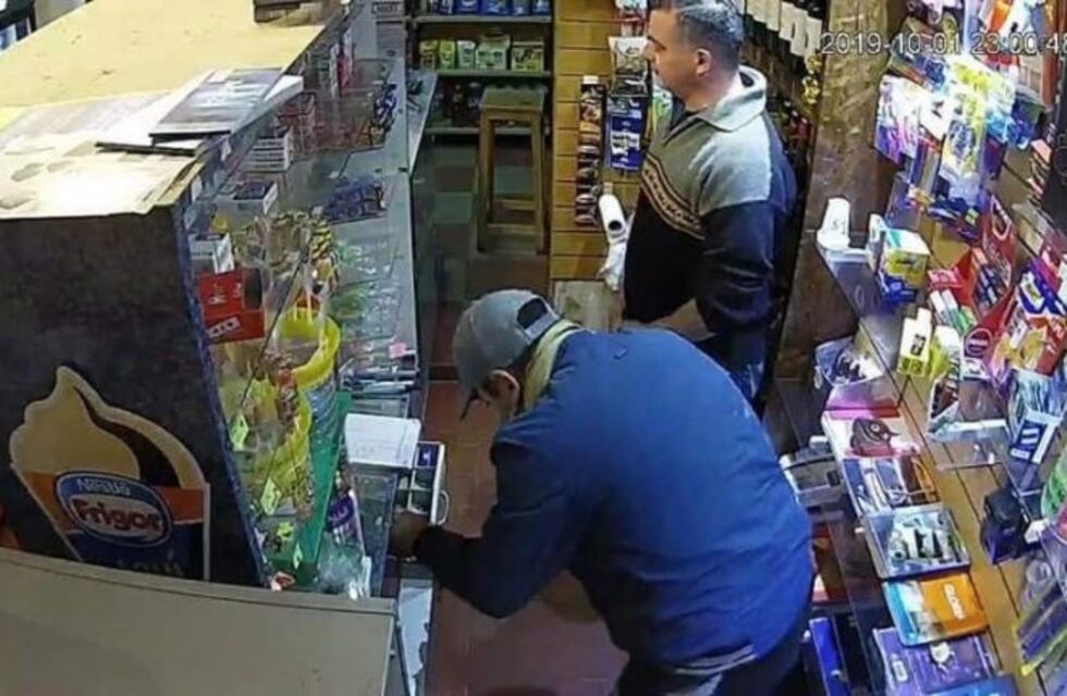 Robo a mano armada en un kiosko de Río Ceballos