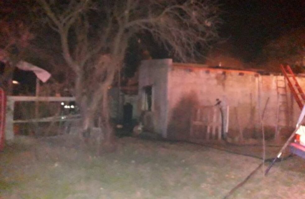 Se incendió una precaria vivienda en Villa Mercedes