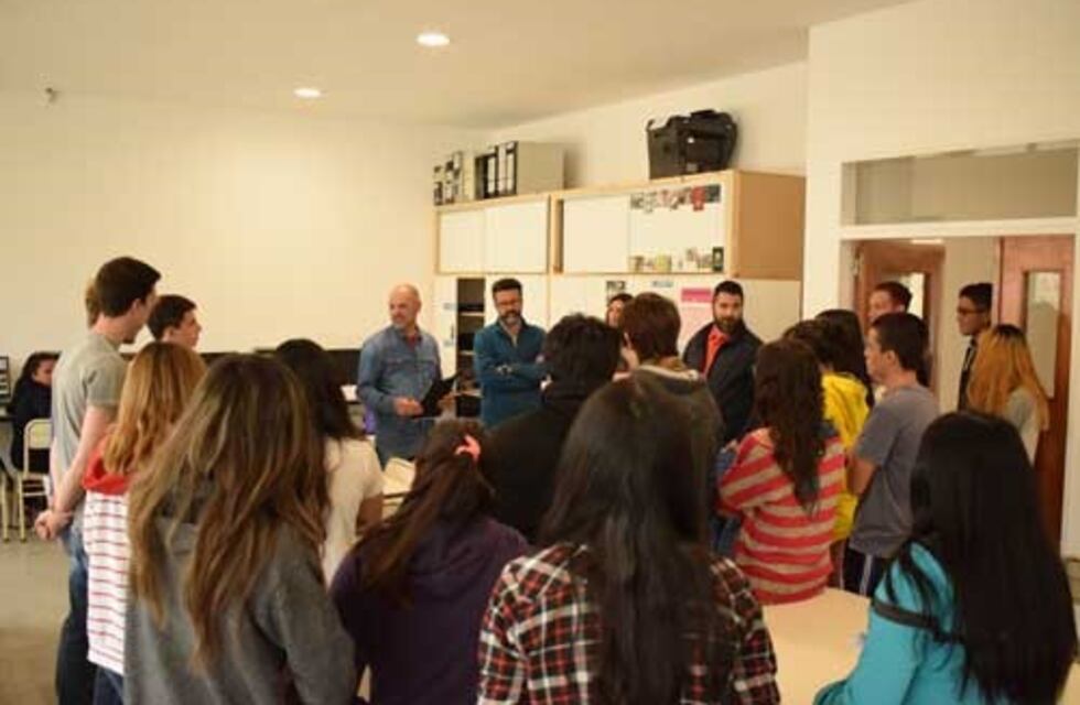 El Chaltén: el Centro de estudiantes recibió seis Smart TV