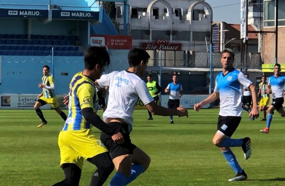 Ganó Estudiantes y llega afilado al debut en Primera Nacional