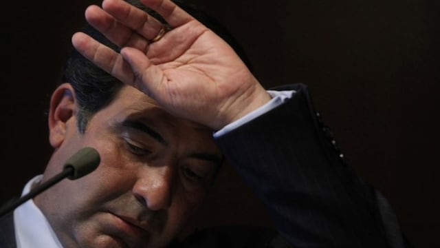 DYN45,BUENOS AIRES 25/04/2017,  EL EX JEFE KIRCHNERISTA DE LA ADMINISTRACIu00d3N FEDERAL DE INGRESOS Pu00daBLICOS (AFIP) RICARDO ECHEGARAY FUE CITADO A PRESTAR DECLARACIu00d3N INDAGATORIA POR EL PRESUNTO PAGO DE SOBREPRECIOS EN UN CONTRATO PARA LIMPIEZA DEL EDIFICIO DEL ENTE RECAUDADOR.FOTO:DYN/PABLO MOLINA /ARCHIVO.