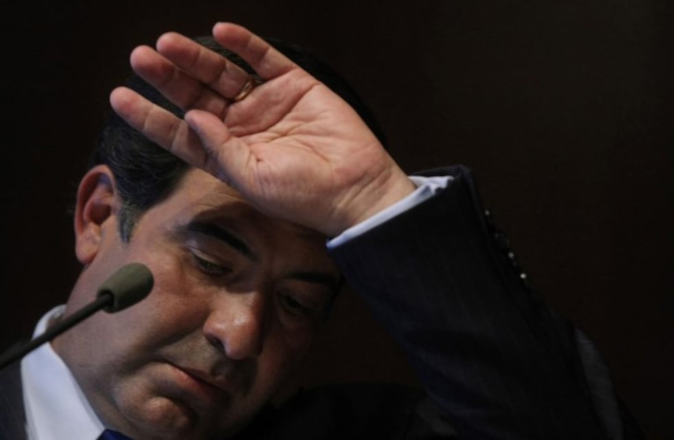 Citan a indagatoria a Echegaray por presuntos sobreprecios en un contrato de limpieza de la AFIP