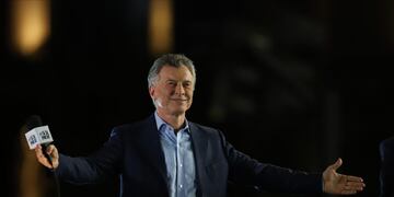 AME4908\u002E CÓRDOBA (ARGENTINA), 24/10/2019\u002E- El presidente de Argentina, Mauricio Macri, participa en el cierre de campaña para las elecciones presidenciales este jueves, en Córdoba (Argentina)\u002E EFE/ Pablo Vasek