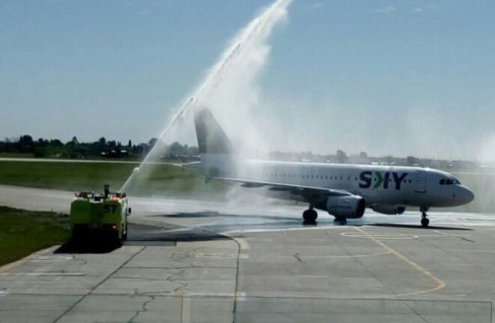 Baja internacional de peso para el Aeropuerto: Sky deja de conectar a Rosario con Santiago