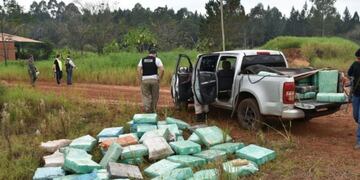 Incautaron casi dos toneladas de marihuana en Eldorado